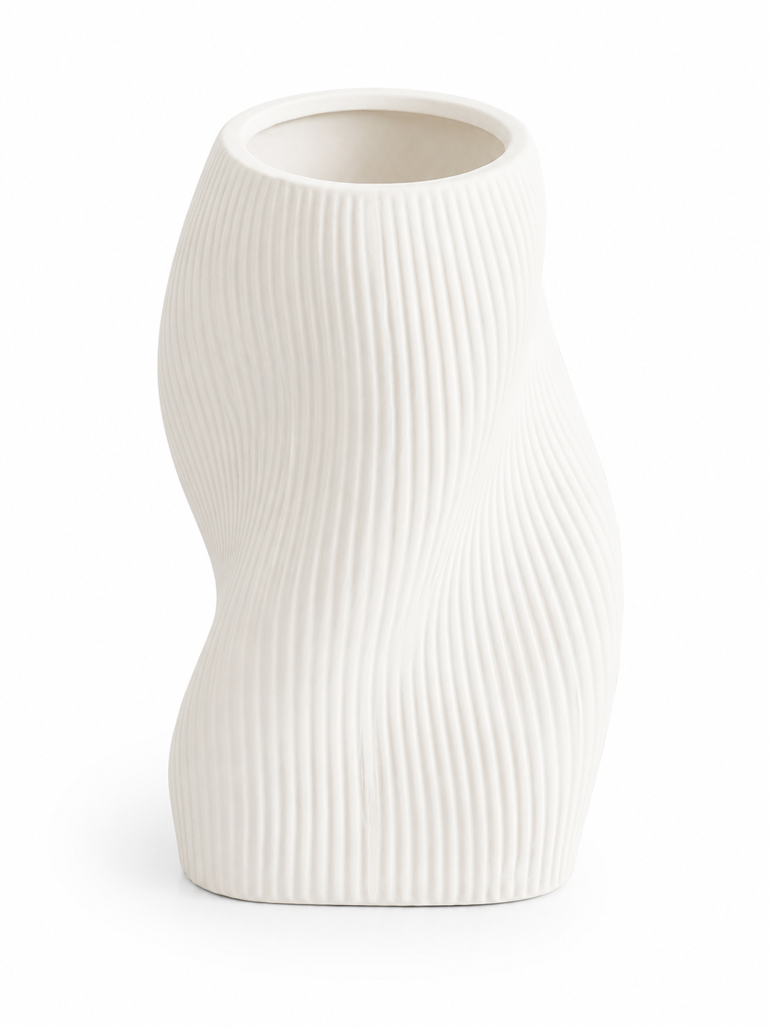White ceramic vase2